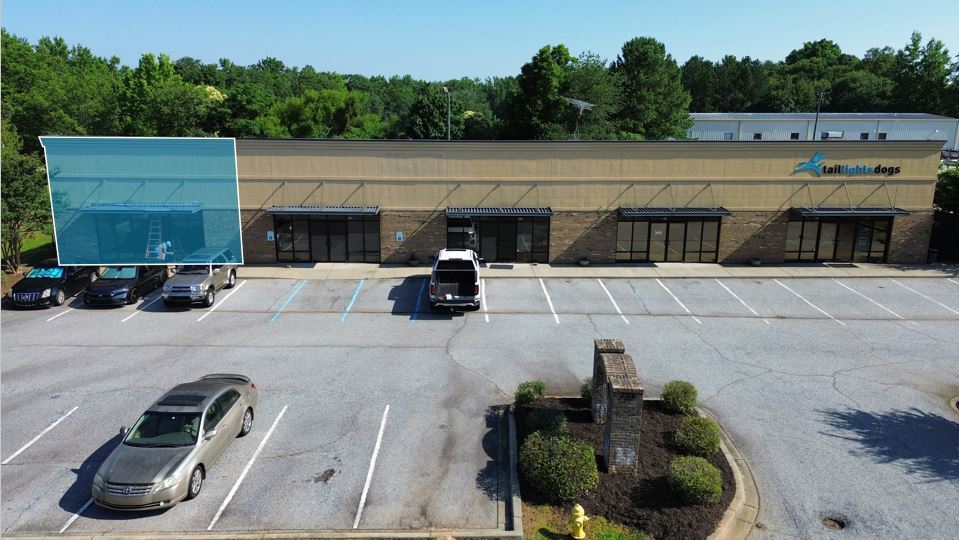 284 Rocky Creek Rd, Greenville, SC à louer - Photo de l’immeuble – Image 1 sur 6