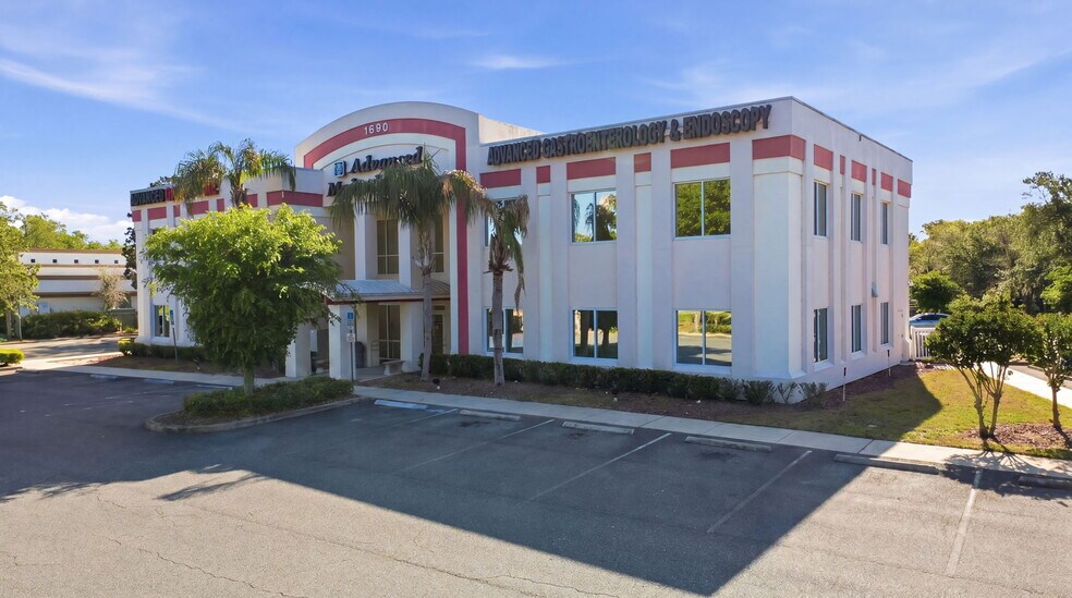 1690 Dunlawton Ave, Port Orange, FL à louer - Photo de l’immeuble – Image 3 sur 10