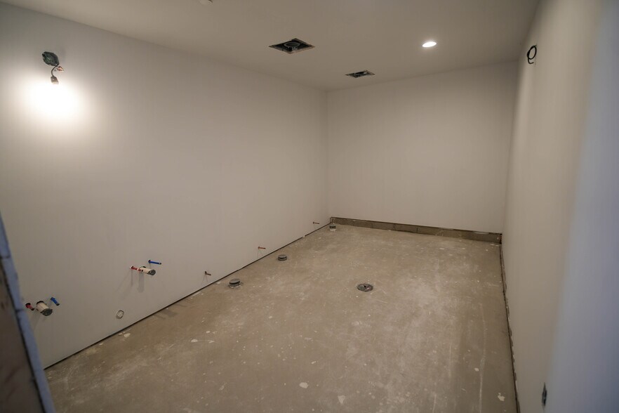 609 Ann St, Homestead, PA à louer - Photo de l’immeuble – Image 3 sur 8