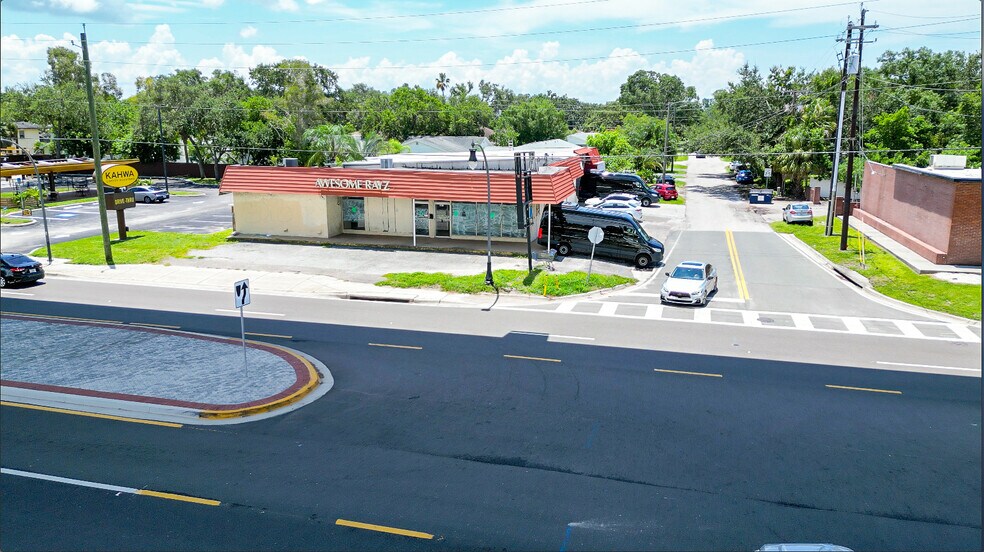 4542-4544 W Gandy Blvd, Tampa, FL à vendre - Photo de l’immeuble – Image 2 sur 9