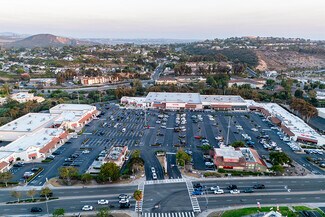 Plus de détails pour 3807-3845 Plaza Dr, Oceanside, CA - Local commercial à louer