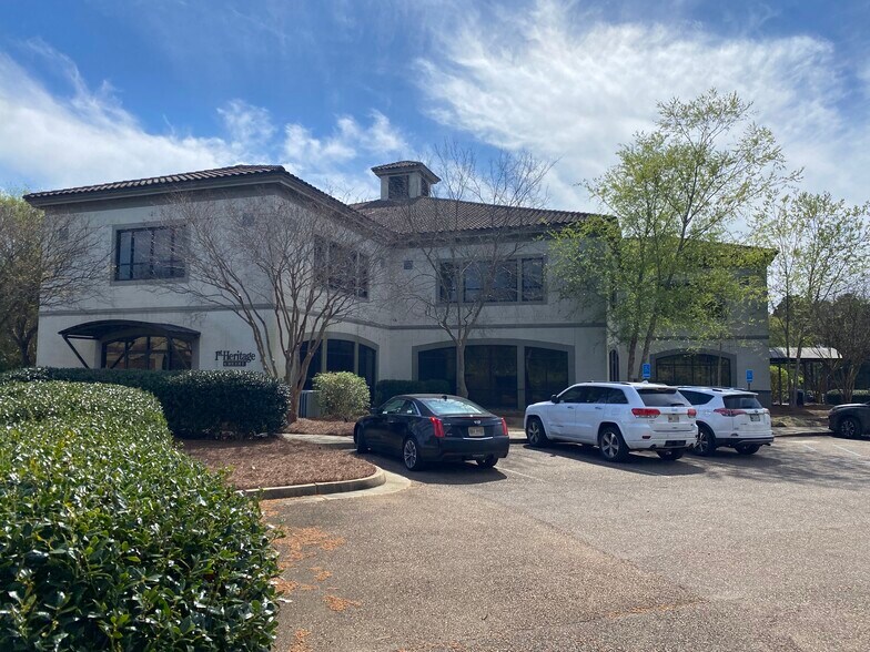 605 Crescent Blvd, Ridgeland, MS à louer - Photo de l’immeuble – Image 3 sur 23