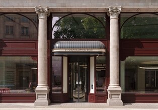 21 Southampton Row, Londres à louer Photo de l’immeuble– Image 2 sur 8