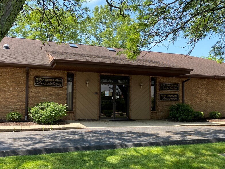 5928-5932 Springboro Pike, Dayton, OH à louer - Photo de l’immeuble – Image 3 sur 6