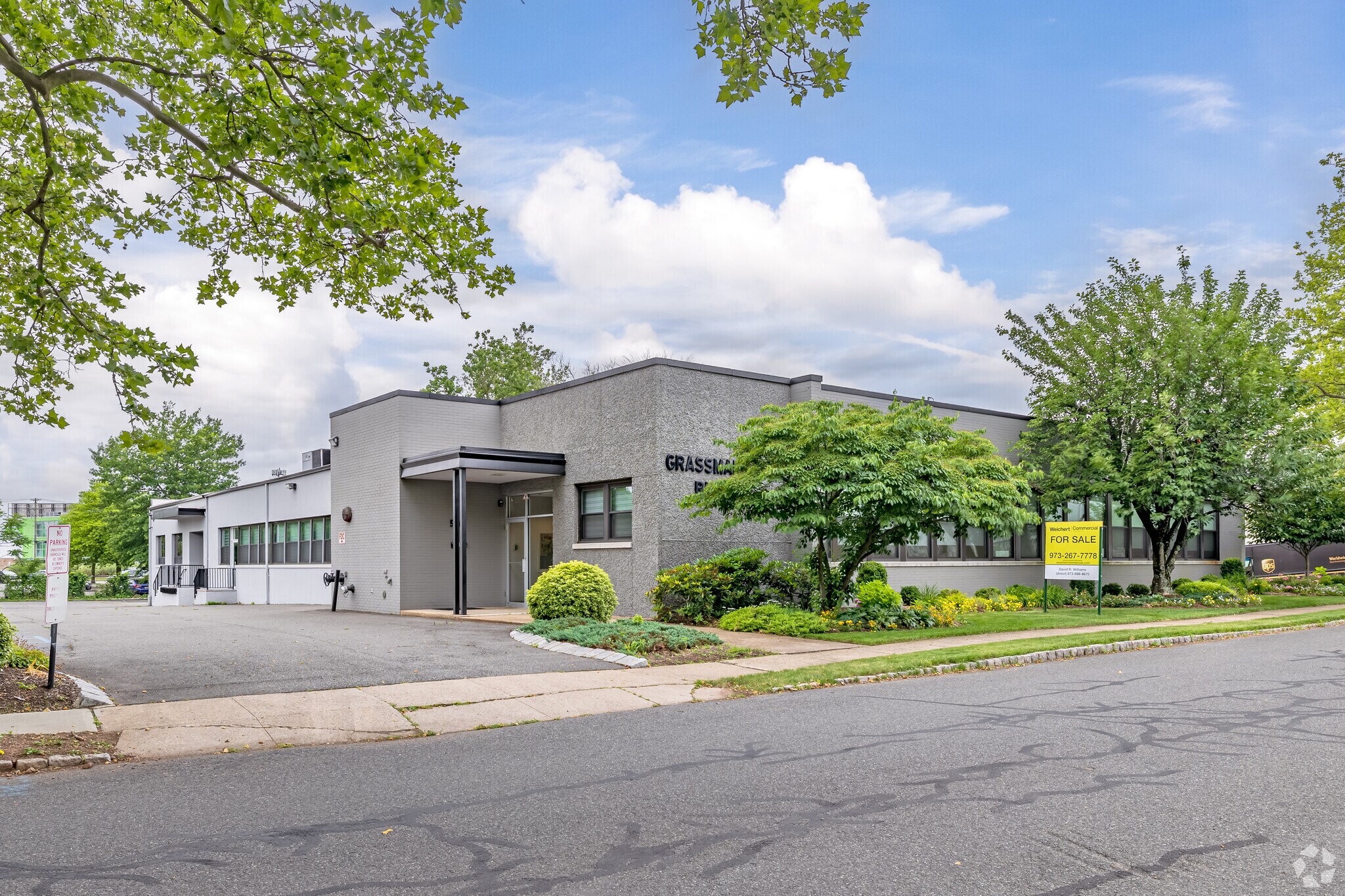 58 E Willow St, Millburn, NJ à vendre Photo de l’immeuble– Image 1 sur 21