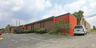 Plus de détails pour 4495 Cranwood Pky, Warrensville Heights, OH - Industriel/Logistique à louer