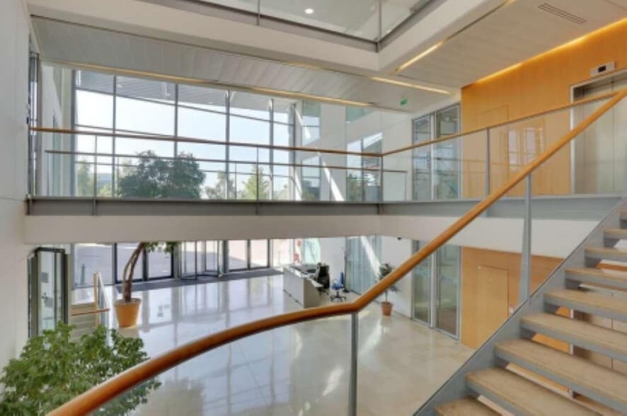 3 Avenue Jeanne Garnerin, Wissous à vendre - Hall d’entrée – Image 2 sur 8
