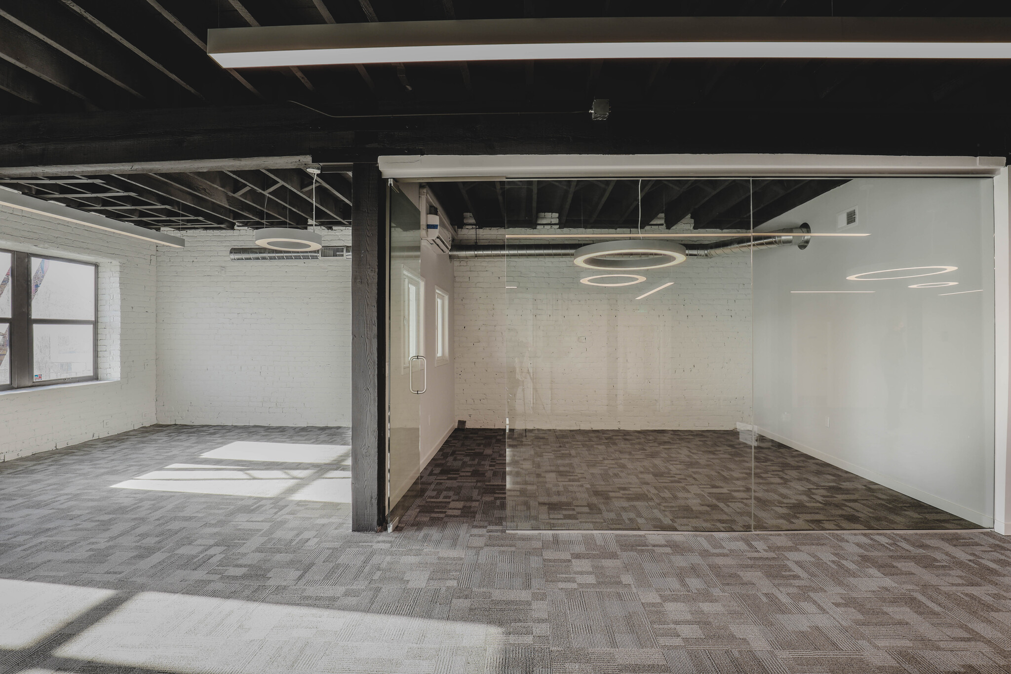 1062 Folsom St, San Francisco, CA à louer Photo intérieure– Image 1 sur 3