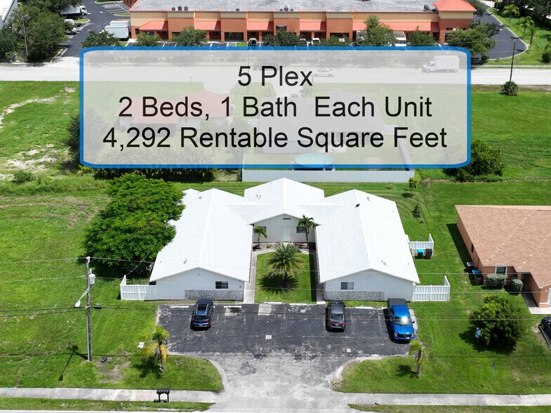 403 Hancock Bridge Pkwy, Cape Coral, FL à vendre - Photo de l’immeuble – Image 3 sur 30