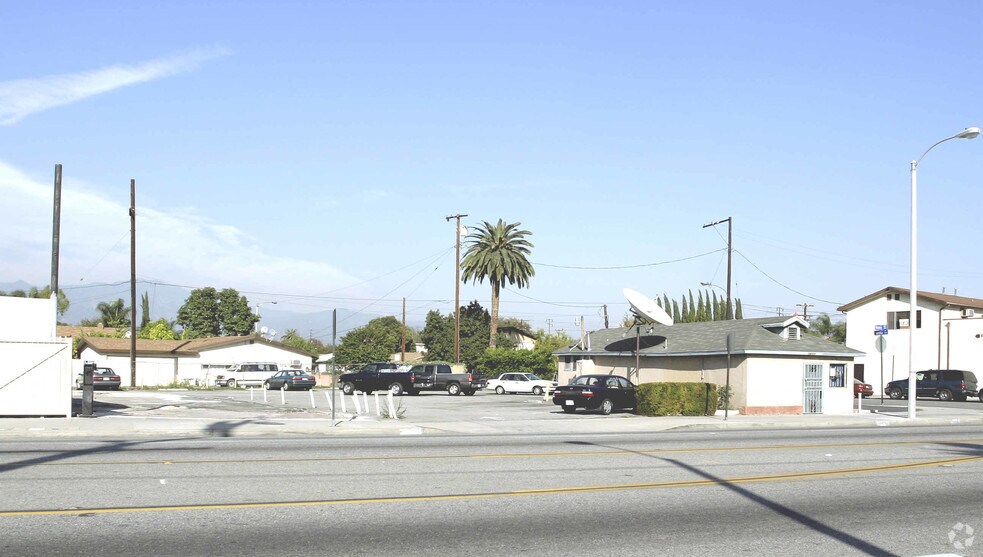 10177 Valley Blvd, El Monte, CA à vendre - Photo de l’immeuble – Image 2 sur 5