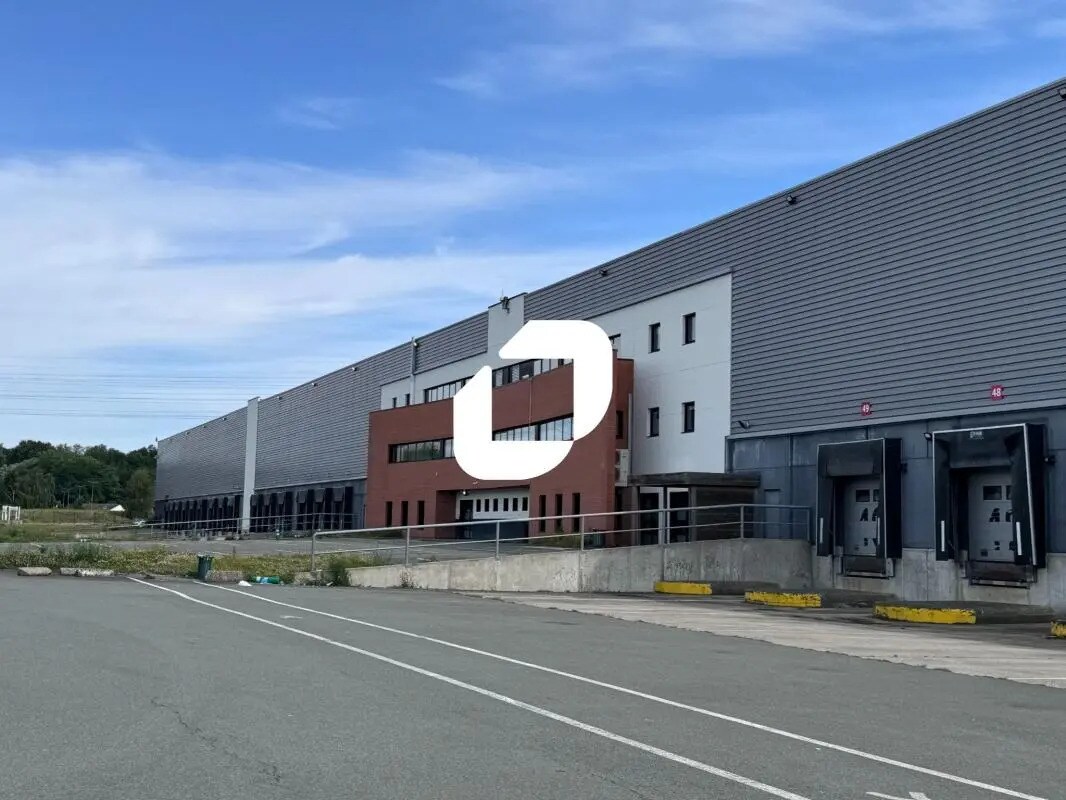 Bureau dans Hénin-Beaumont à louer Photo de l’immeuble– Image 1 sur 11