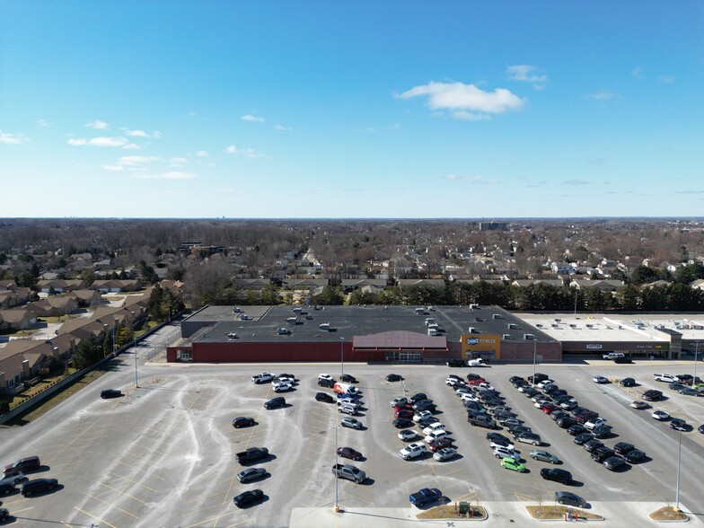 41701-41941 Garfield Rd, Clinton Township, MI à louer - Photo de l’immeuble – Image 3 sur 33