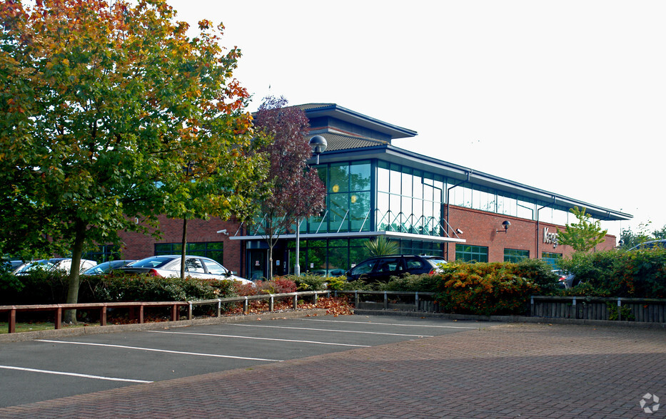 Harry Weston Rd, Coventry à louer - Photo de l’immeuble – Image 2 sur 2
