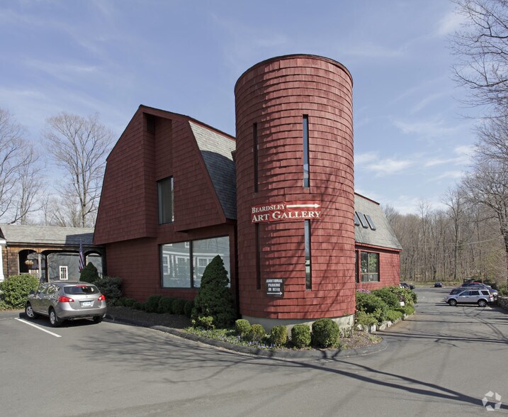 196 Danbury Rd, Wilton, CT à louer - Photo de l’immeuble – Image 1 sur 47