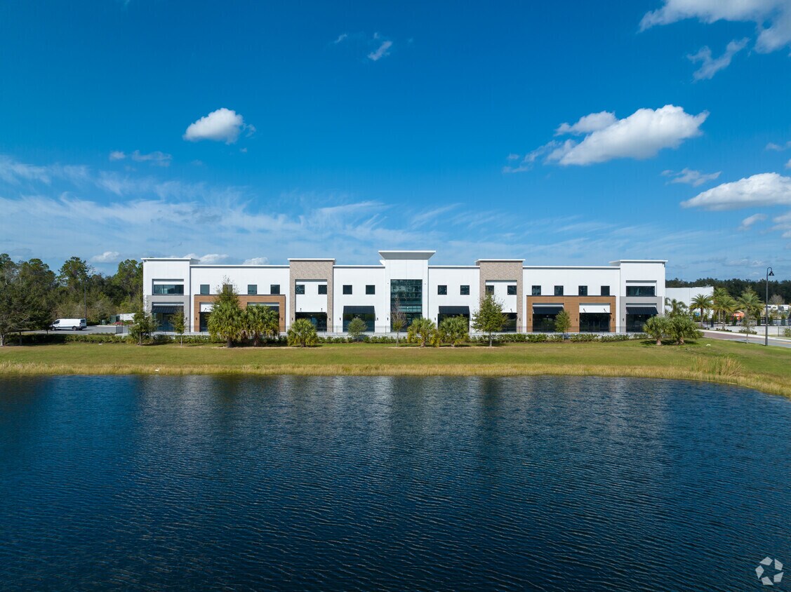 1711 Amazing Way, Ocoee, FL à vendre Photo de l’immeuble– Image 1 sur 7