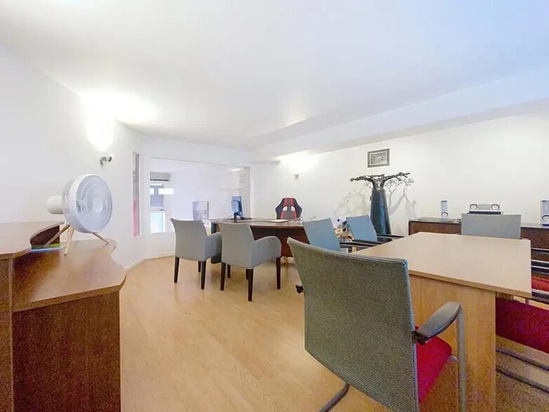 Bureau dans Paris à vendre - Photo intérieure – Image 3 sur 4