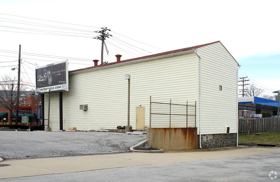 1507 Reisterstown Rd, Pikesville, MD à louer - Photo de l’immeuble – Image 3 sur 3
