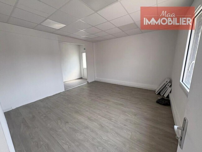 Plus de détails pour Bureau à louer