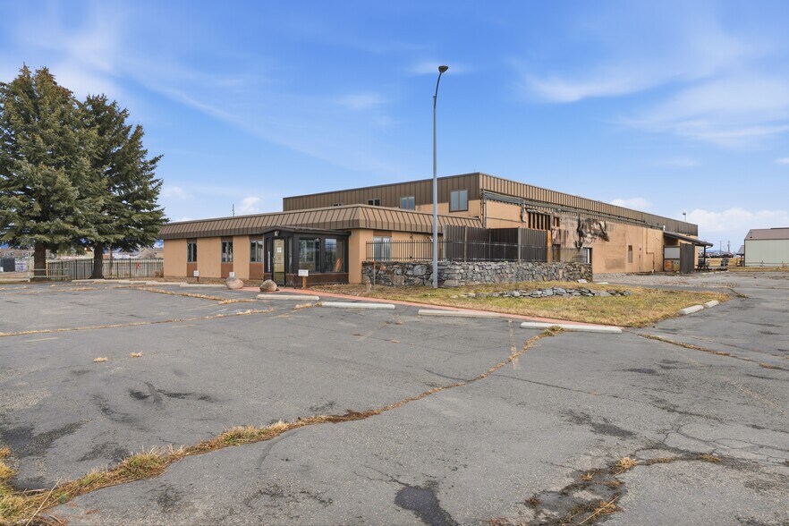 189 Arden Dr, Belgrade, MT à louer - Photo de l’immeuble – Image 3 sur 17