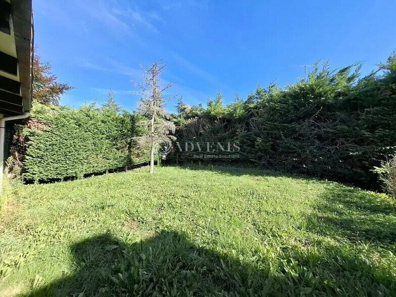 Bureau dans Saint-Nicolas-de-Port à vendre - Photo de l’immeuble – Image 3 sur 7