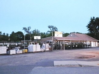 Plus de détails pour 1084 W Shore Rd, Warwick, RI - Local d'activités à louer