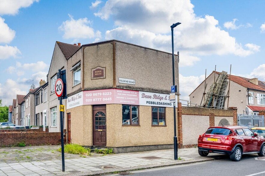 165-165A Streatham Vale, Londres à vendre - Photo de l’immeuble – Image 1 sur 4