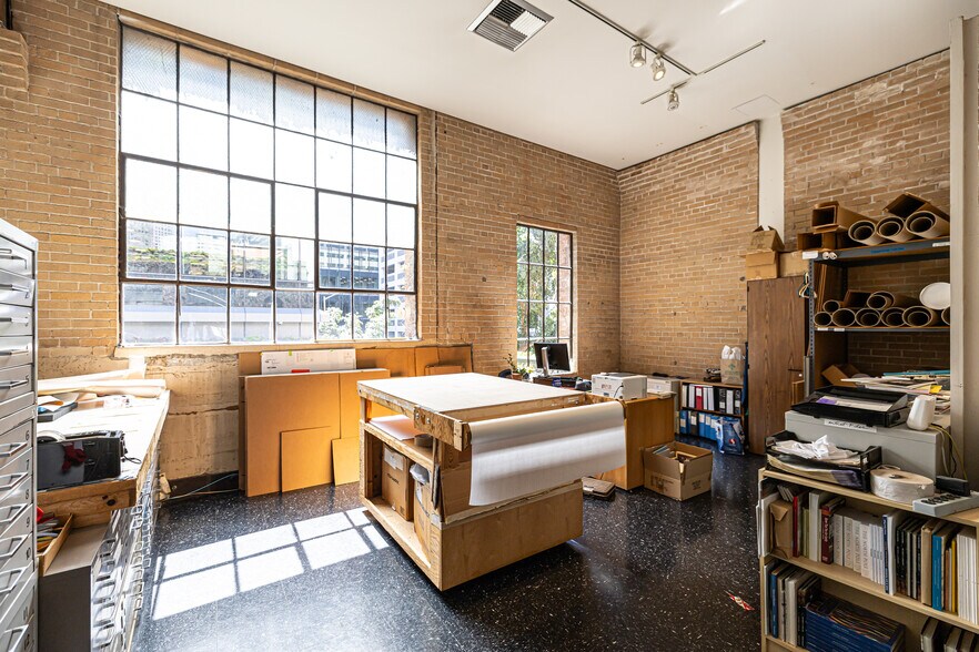657 Howard St, San Francisco, CA à louer - Photo de l’immeuble – Image 1 sur 30
