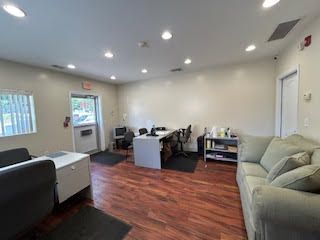 589 Pawtucket Ave, Pawtucket, RI à louer - Photo intérieure – Image 3 sur 12