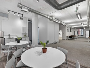 27 Maiden Ln, San Francisco, CA à louer Photo intérieure– Image 2 sur 6