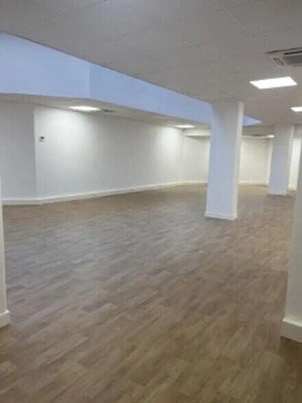 6 Boulevard Bineau, Levallois-Perret à louer - Photo intérieure – Image 3 sur 18