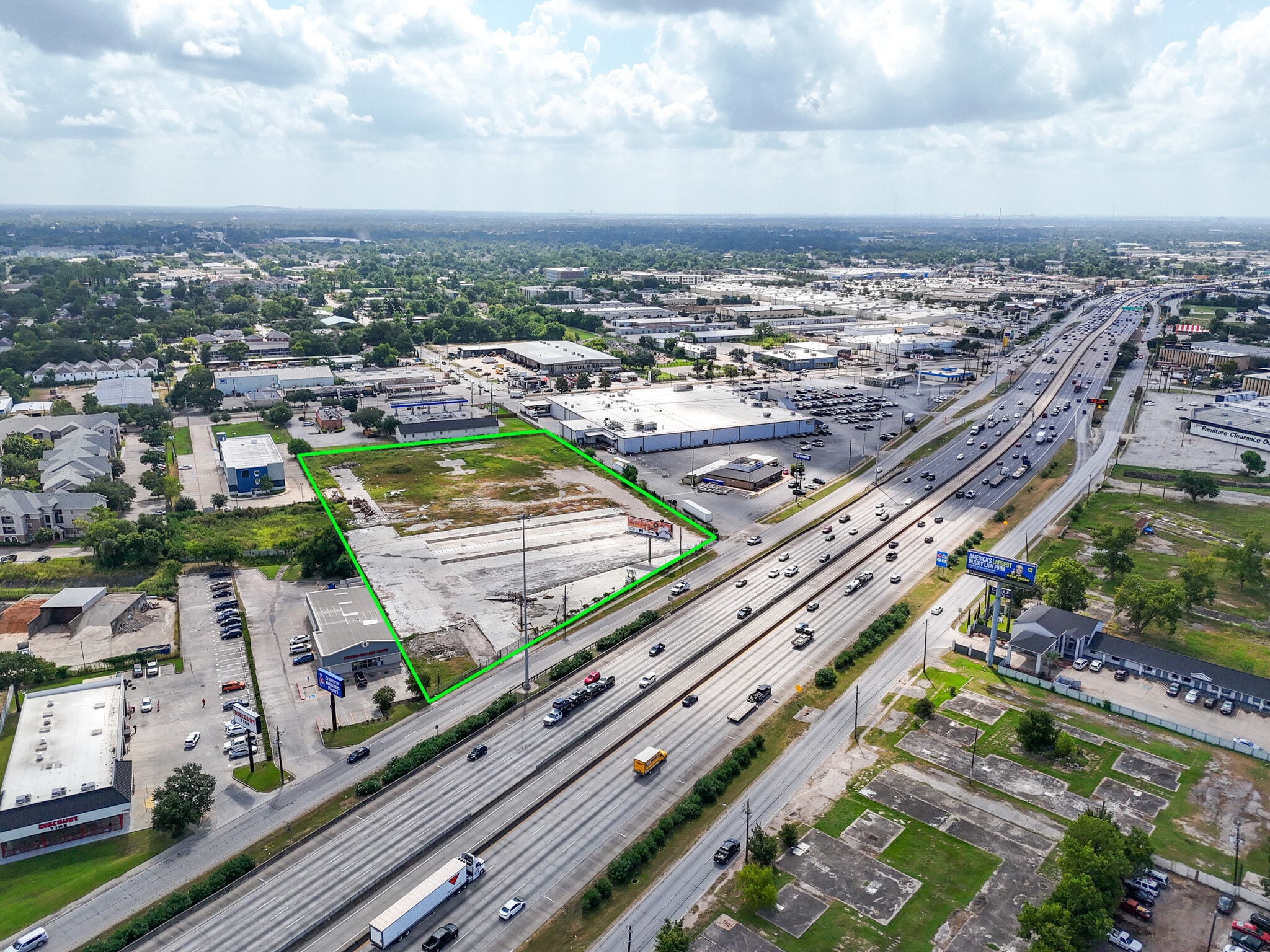 4900 North Fwy, Houston, TX à louer Photo de l’immeuble– Image 1 sur 26
