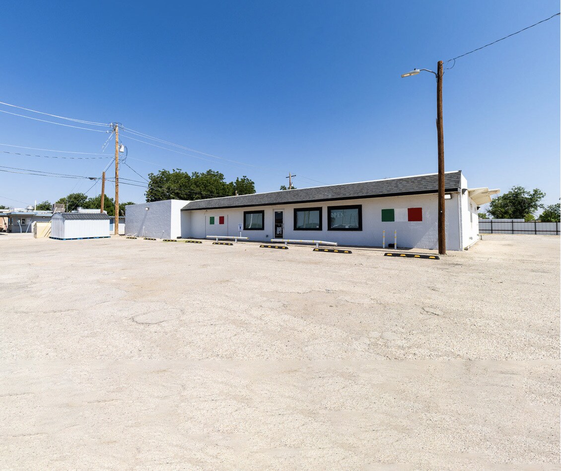2212 W Lea St, Carlsbad, NM à vendre Photo de l’immeuble– Image 1 sur 3