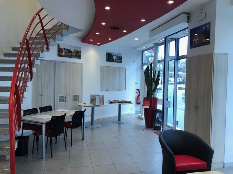 97 Avenue Denfert-Rochereau, Paris à louer - Photo de l’immeuble – Image 2 sur 10