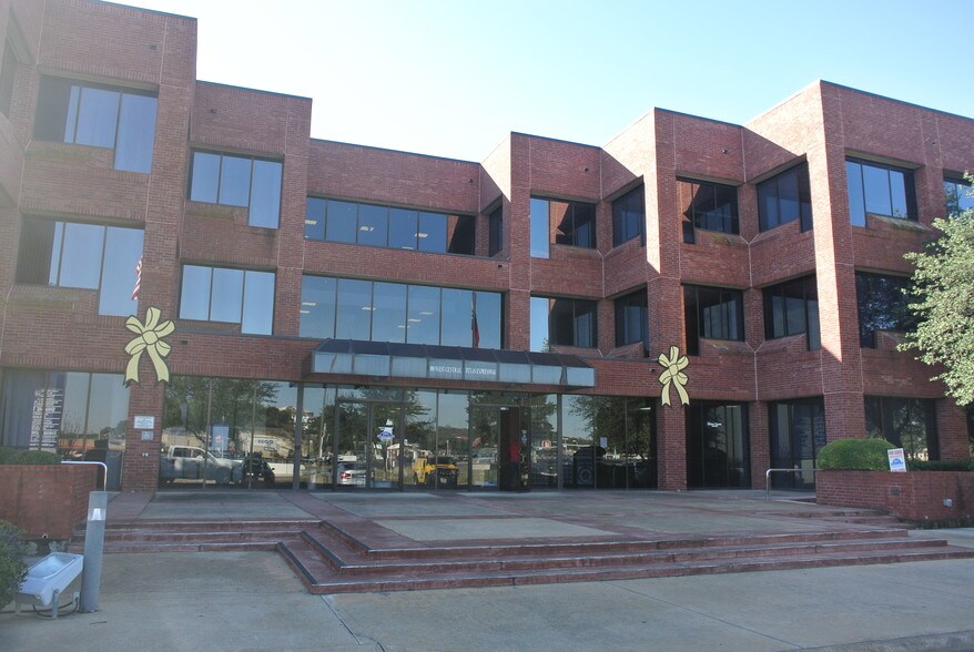 100 W Central Texas Expy, Harker Heights, TX à louer - Photo de l’immeuble – Image 3 sur 12