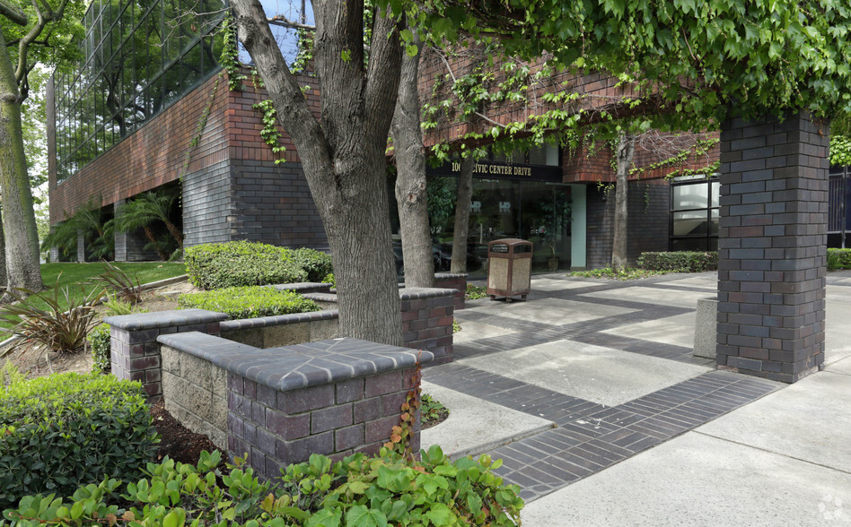 10670 Civic Center Dr, Rancho Cucamonga, CA à louer - Autre – Image 3 sur 11
