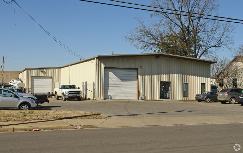 3793 Homewood Rd, Memphis, TN à louer - Photo principale – Image 1 sur 2