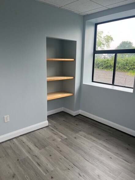 138 Leland St, Framingham, MA à louer - Photo de l’immeuble – Image 3 sur 17