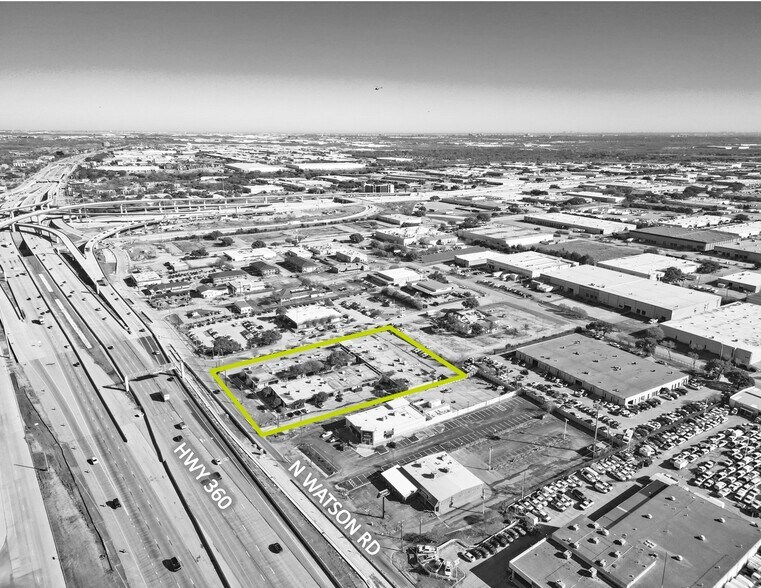 710-714 N Watson Rd, Arlington, TX à vendre - Photo de l’immeuble – Image 3 sur 5