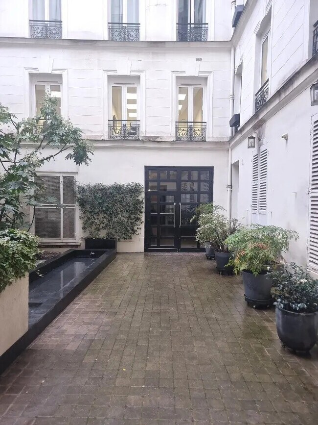 Plus de détails pour 11 Rue La Boétie, Paris - Bureau à louer