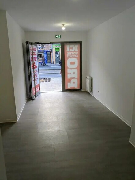 Bureau dans Reims à vendre - Photo de l’immeuble – Image 3 sur 4