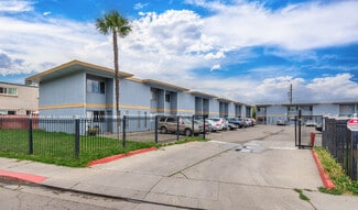 Plus de détails pour 4304 Manchester Ave, Stockton, CA - Logement à vendre