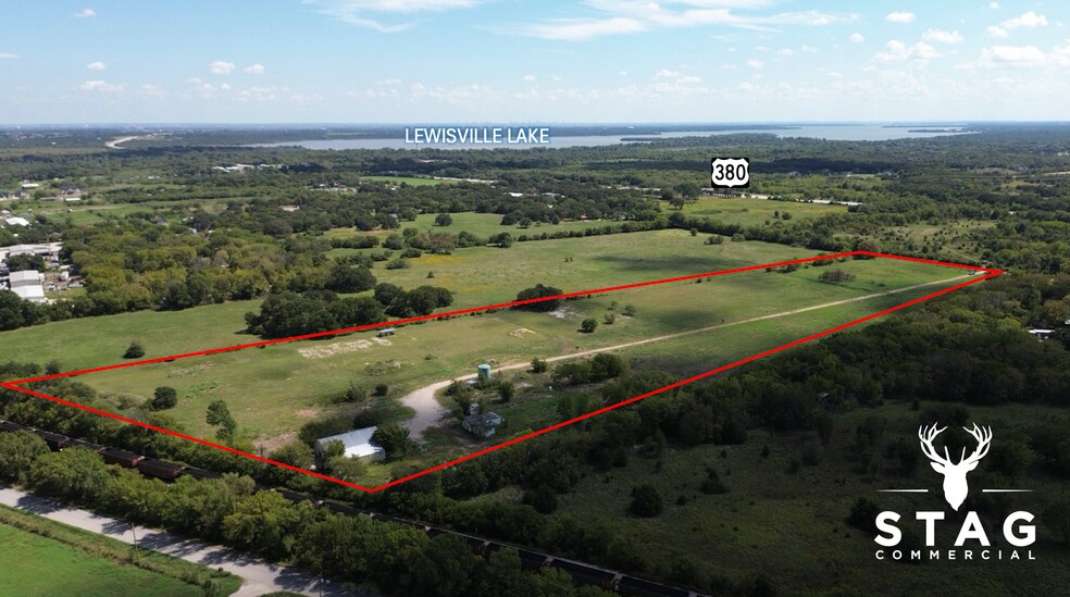 2701 Greenleaf Circle, Denton, TX à vendre - Photo de l’immeuble – Image 2 sur 7