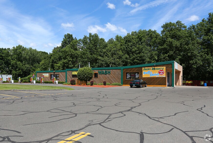 86 Woodlawn Rd, Berlin, CT à vendre - Photo de l’immeuble – Image 3 sur 10