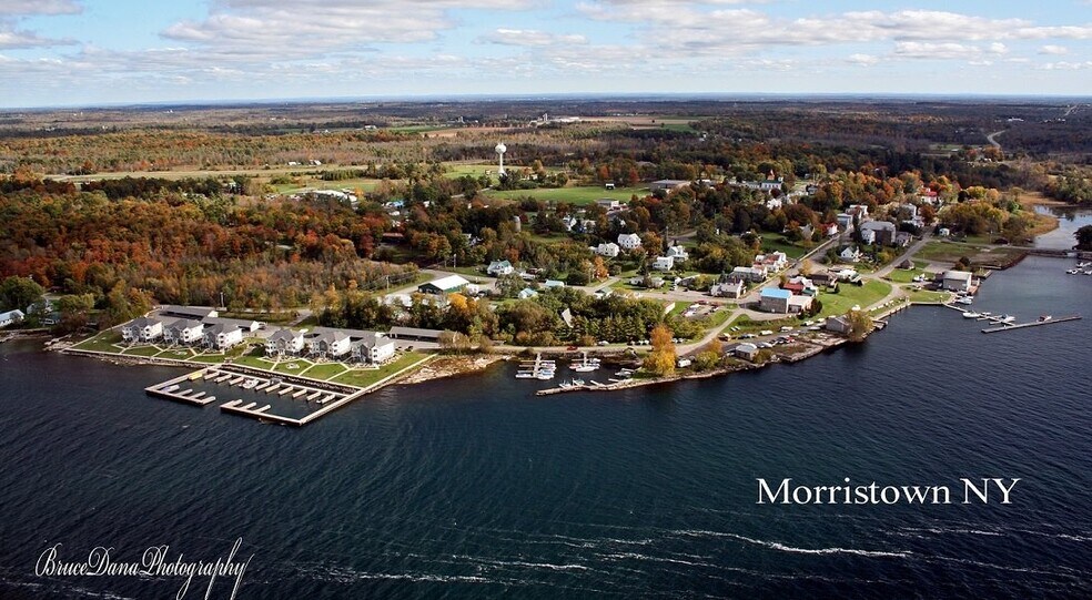307 Water St, Morristown, NY à vendre - Photo de l’immeuble – Image 2 sur 8