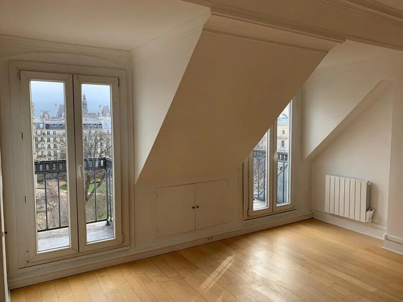 Bureau dans Paris à louer - Photo de l’immeuble – Image 2 sur 14