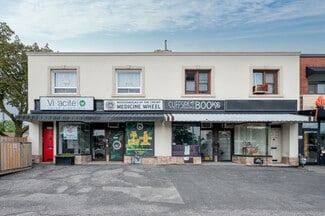 Plus de détails pour 2400 Kingston Rd, Toronto, ON - Local commercial à louer