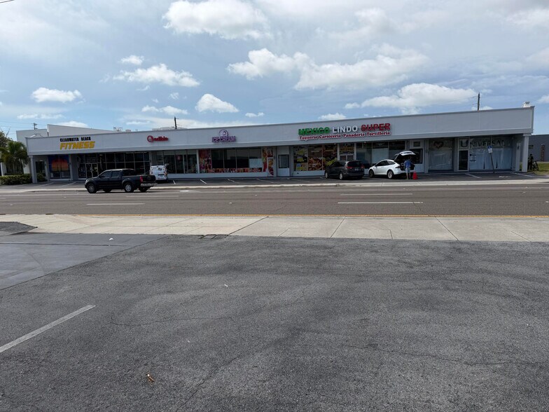 814 Court St, Clearwater, FL à louer - Photo de l’immeuble – Image 2 sur 8