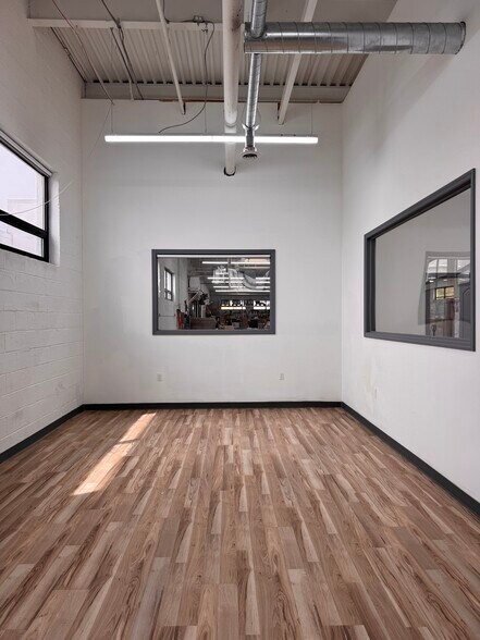 746 Gotham Pky, Carlstadt, NJ à louer - Photo de l’immeuble – Image 3 sur 22