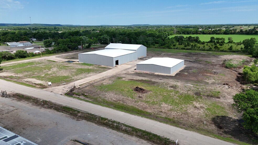 1100 E 14th St, Dewey, OK à vendre - Photo de l’immeuble – Image 1 sur 25