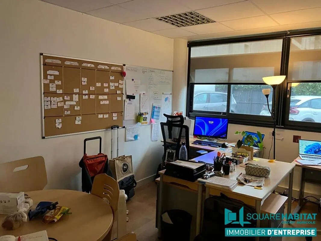 Bureau dans Joué-lès-Tours à vendre Photo intérieure– Image 1 sur 9